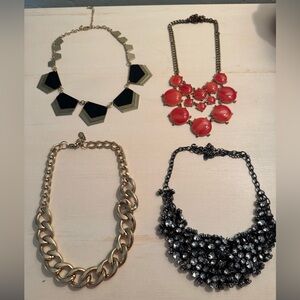 Express Women's Necklace Set - Black, Pink, Gold, Silver